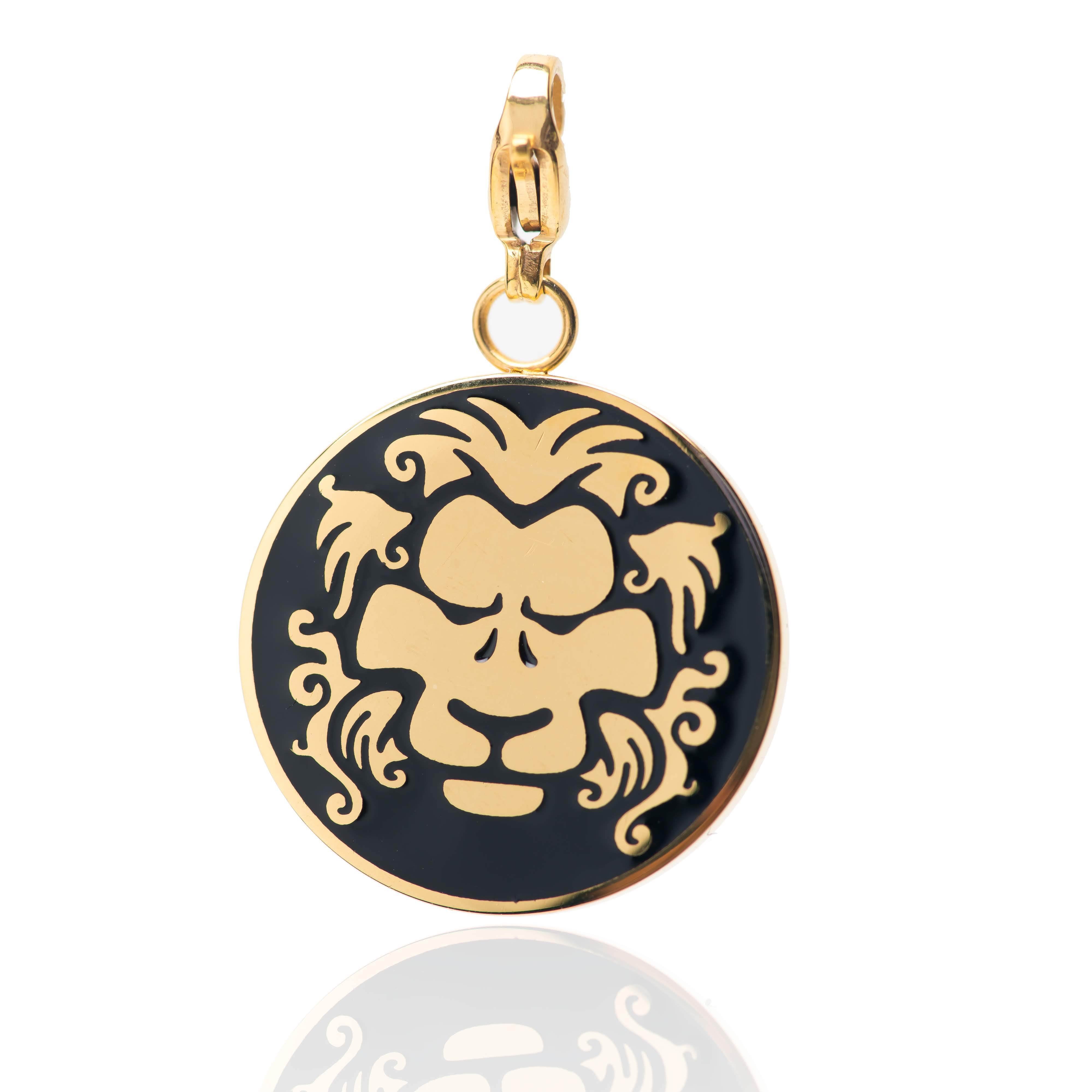 Leo Zodiac Sign Medallion Necklace