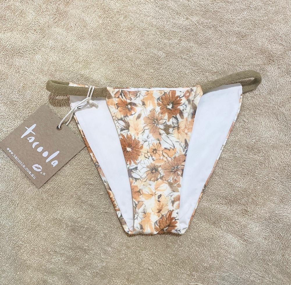 Dulce Bottom • Déjà Vu