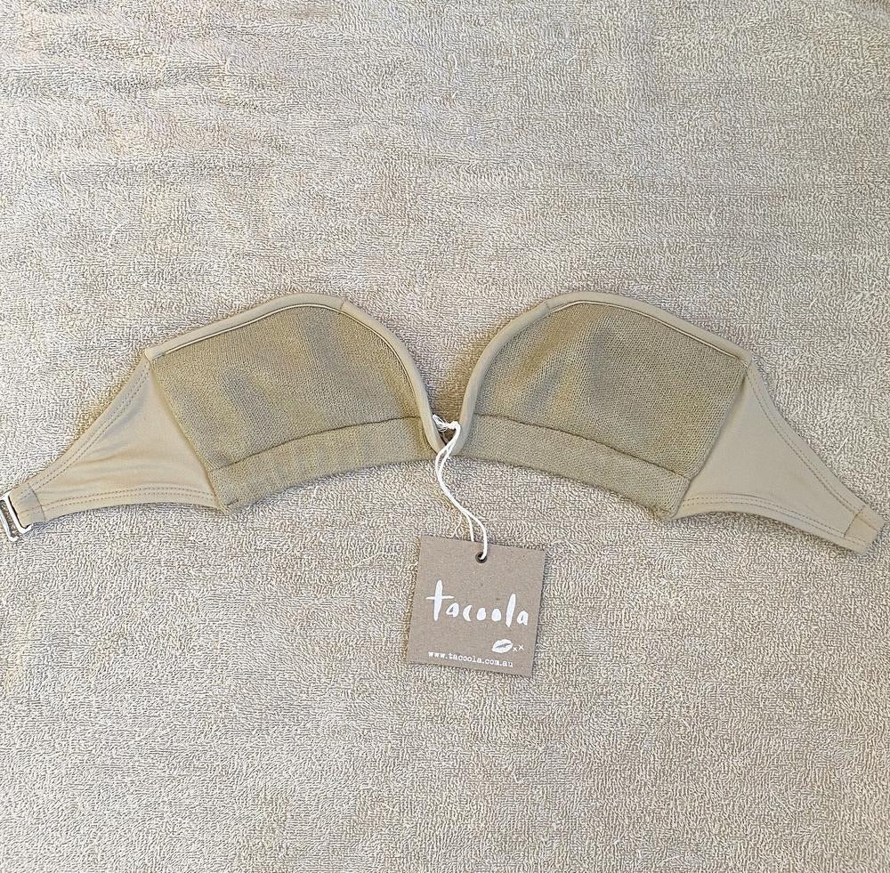 Neve Bandeau • Déjà Vu